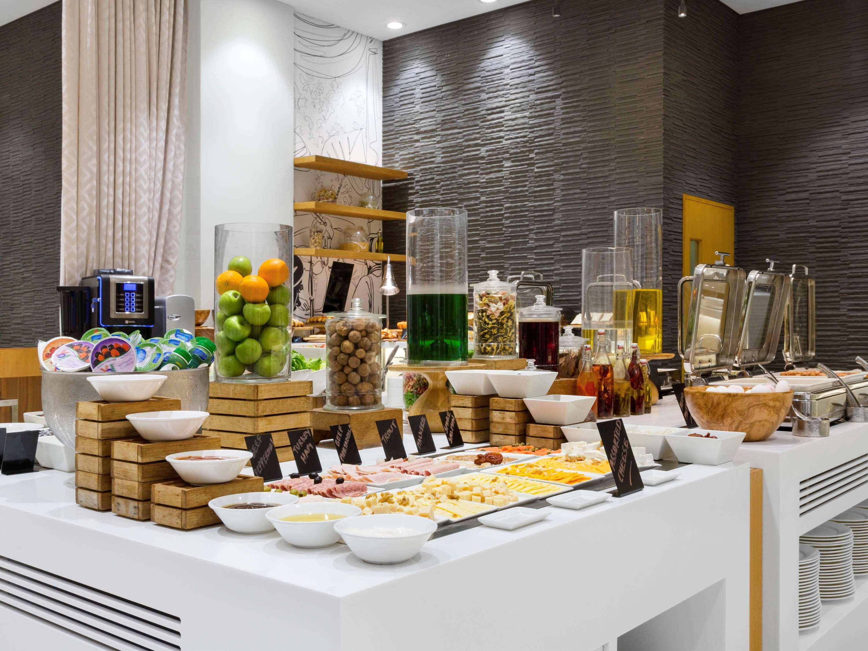 Mercure Suhar Exterior foto