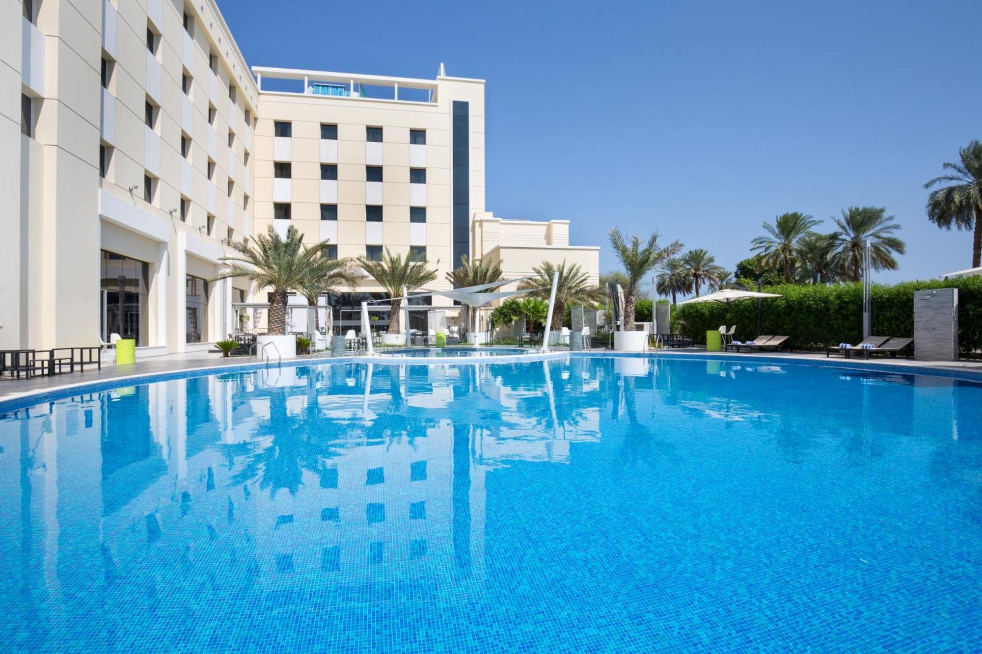 Mercure Suhar Exterior foto